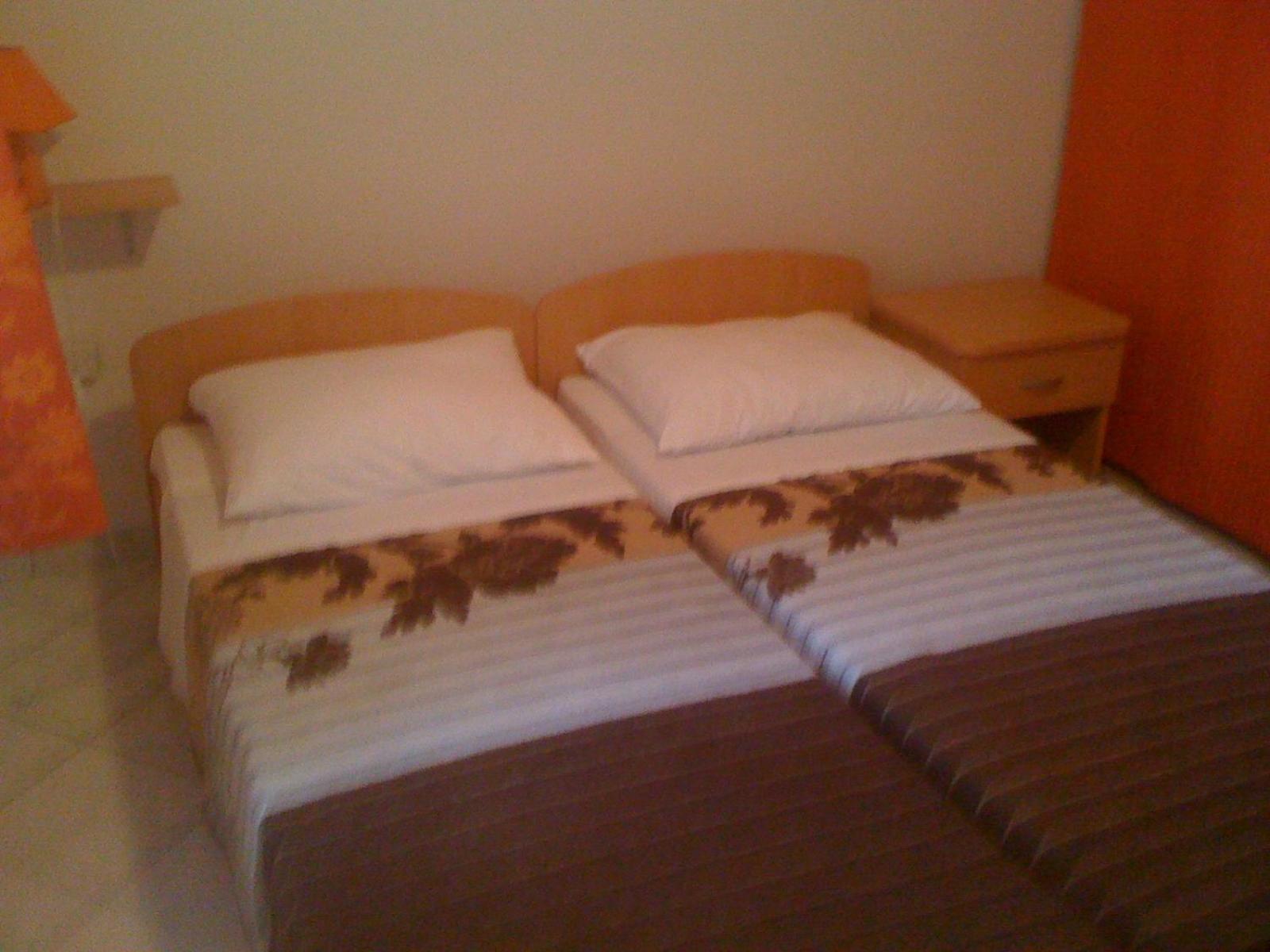 פאז'אנה Hostel Amfora מראה חיצוני תמונה