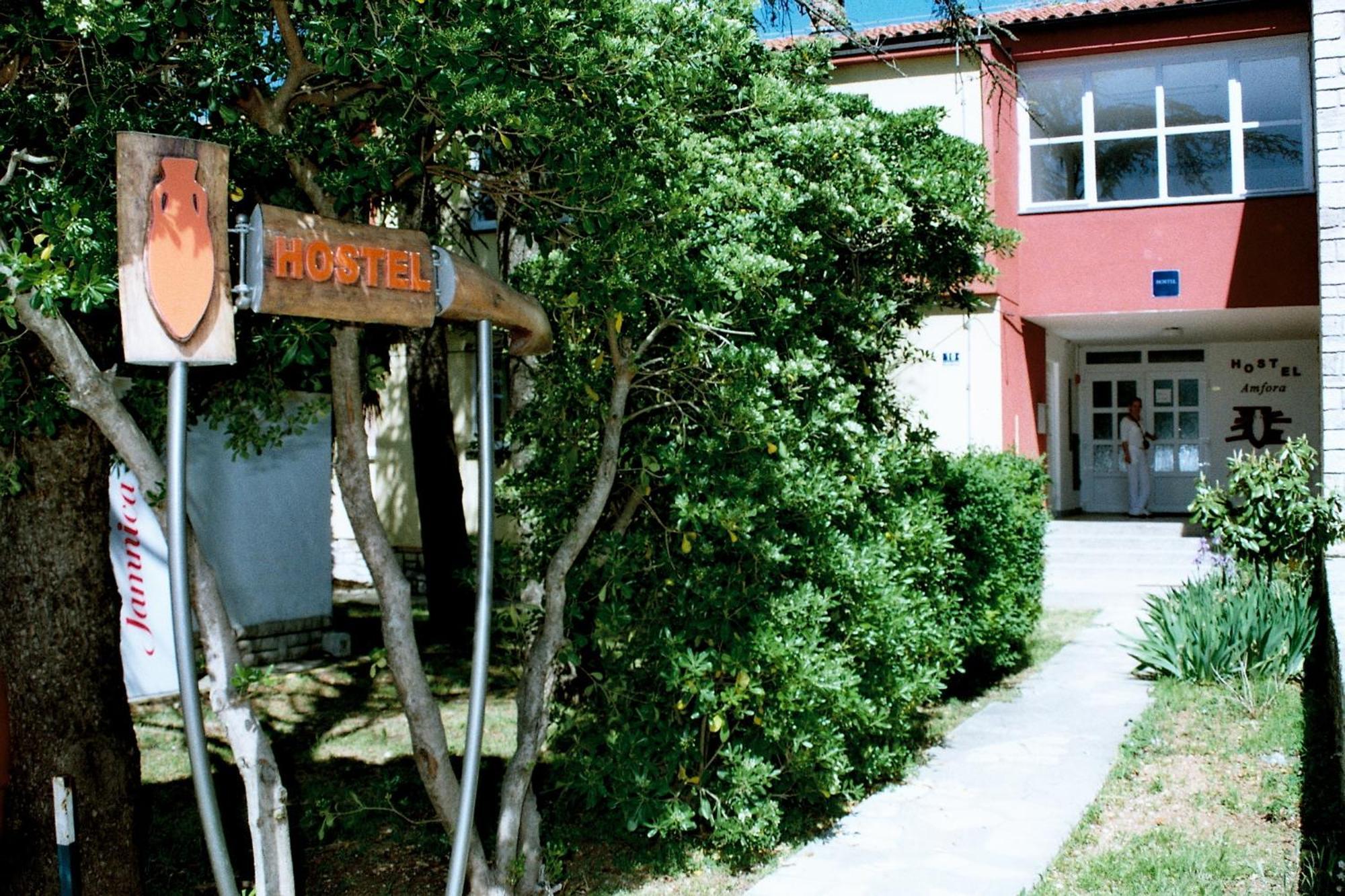 פאז'אנה Hostel Amfora מראה חיצוני תמונה