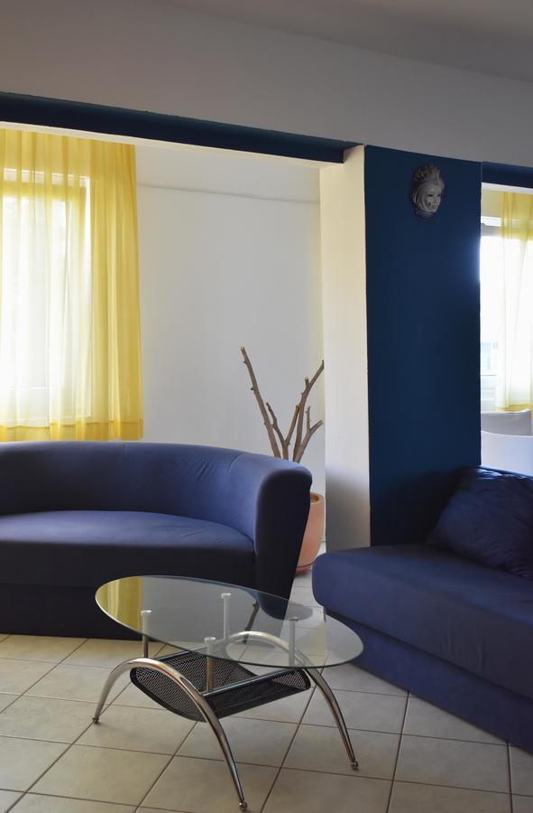 פאז'אנה Hostel Amfora מראה חיצוני תמונה