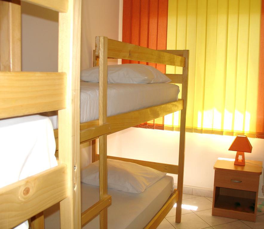 פאז'אנה Hostel Amfora מראה חיצוני תמונה