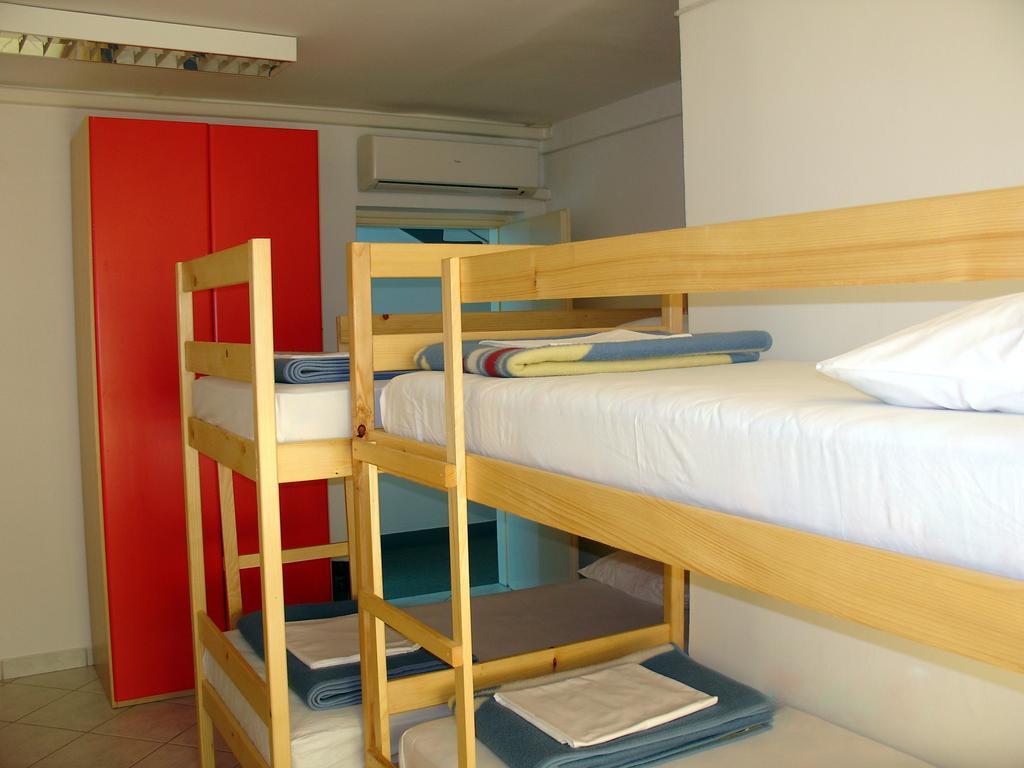 פאז'אנה Hostel Amfora מראה חיצוני תמונה